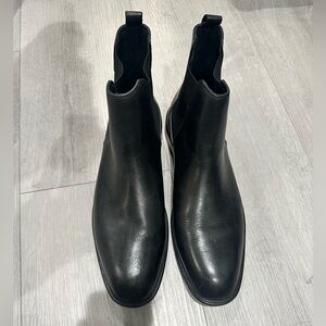 Donald J Pliner Leather Chelsea Boots Size 11